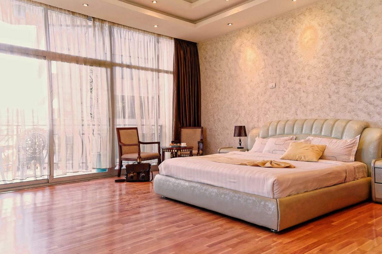 Impress Hotel Addis Ababa Ngoại thất bức ảnh